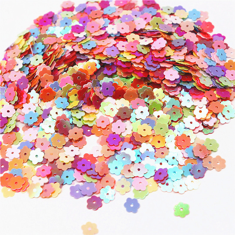 6 mm Plakani plūmju ziedi, sequins, pailletes, šūšana, mirdzoši, vizuļi, šūšanas piederumi.