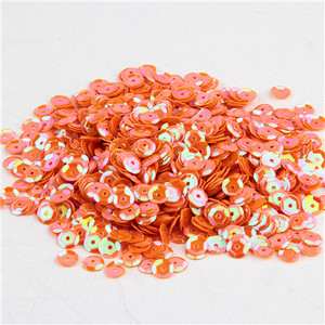 Apaļas kauss sequins PVC vaļīgas pailletes Krāsas sequin 4mm 5mm 6mm plats Šūšanai Kāzu amatniecība, sieviešu apģērbi aksesuāri 10g