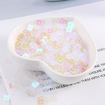 500 db/tétel 7 mm-es, lapos, négyzet alakú flitterek Paillettes varrás Esküvői kézműves PVC lapos laza flitter női ruhákhoz Kiegészítők