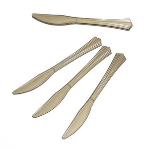 Bronzējoši zelta punktiņi ballīšu vienreizējās lietošanas trauku komplekts nodrošina salvešu paplāti mazuļa dušas dzimšanas dienas svinībām