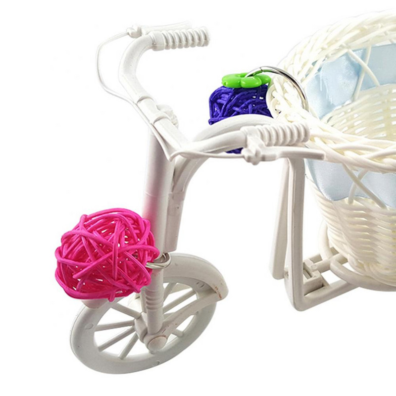 Mini velosipēda ratiņi Iepirkumu grozs Putnu papagaiļu rotaļlieta Mājdzīvnieku Intelligence Augšanas rotangpalmas bumbiņa Balta Maza Bumbiņu Dekorācija Noņemami grozi