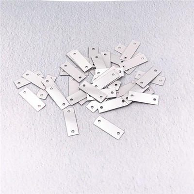 100 gab. 5 * 14 mm matēts taisnstūrveida sloksnes stienis ar 2 caurumiem PET plakanās paletes šūšanas materiāls, kāzu amatniecība, sieviešu apģērba aksesuārs.