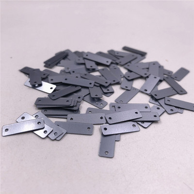 100 gab. 5 * 14 mm matēts taisnstūrveida sloksnes stienis ar 2 caurumiem PET plakanās paletes šūšanas materiāls, kāzu amatniecība, sieviešu apģērba aksesuārs.