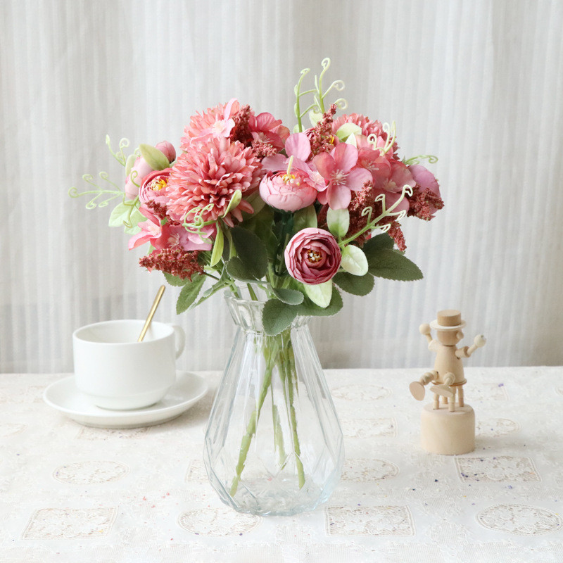 Mākslīgie ziedi Zīda roze kāzu ballītei Mājas dārza rotājumi Līgavas pušķis DIY Amatniecības vainagu aksesuāri Viltus ziedi