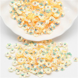 Sequin 6mm Ziedi Sequins Brīvi Paillette Lentejuelas Rokdarbi un Šūšanas PVC Pailletes Furnitūra Bižutērija Amatniecība 10g