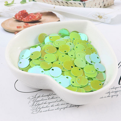 600 gab. 8 mm plakani apaļi fliteri Pailletes šūšana Kāzu amatniecība PVC fliteru konfeti apģērba piederumiem