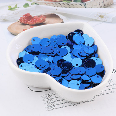 600 gab. 8 mm plakani apaļi fliteri Pailletes šūšana Kāzu amatniecība PVC fliteru konfeti apģērba piederumiem