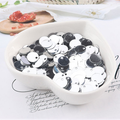 600 gab. 8 mm plakani apaļi fliteri Pailletes šūšana Kāzu amatniecība PVC fliteru konfeti apģērba piederumiem