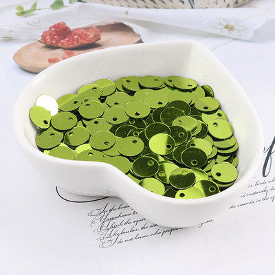 600 gab. 8 mm plakani apaļi fliteri Pailletes šūšana Kāzu amatniecība PVC fliteru konfeti apģērba piederumiem