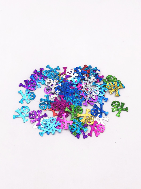 50gab./iepakojumā 18mm galvaskausa vaļīgi fliteri, lāzera jauktas PVC paletes Šūšanas kāzu amatniecība sievietēm, DIY Helovīna Lentejuelas aksesuāri