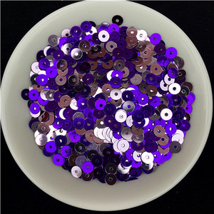 10g (2000gab.) 4 mm centrālais caurums sequins, slaids, plakans, apaļš PVC brīvs fliteris Pailletes DIY šūšana kāzu amatniecība 160 krāsas ir pieejamas