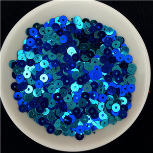 10g (2000gab.) 4 mm centrālais caurums sequins, slaids, plakans, apaļš PVC brīvs fliteris Pailletes DIY šūšana kāzu amatniecība 160 krāsas ir pieejamas