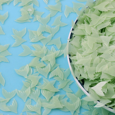 20 g zeltaini matētas nāriņas astes pailletes, vaļīgas vizuļi amatniecībai DIY Giltter nagu mākslas dekoru konfeti aksesuāri