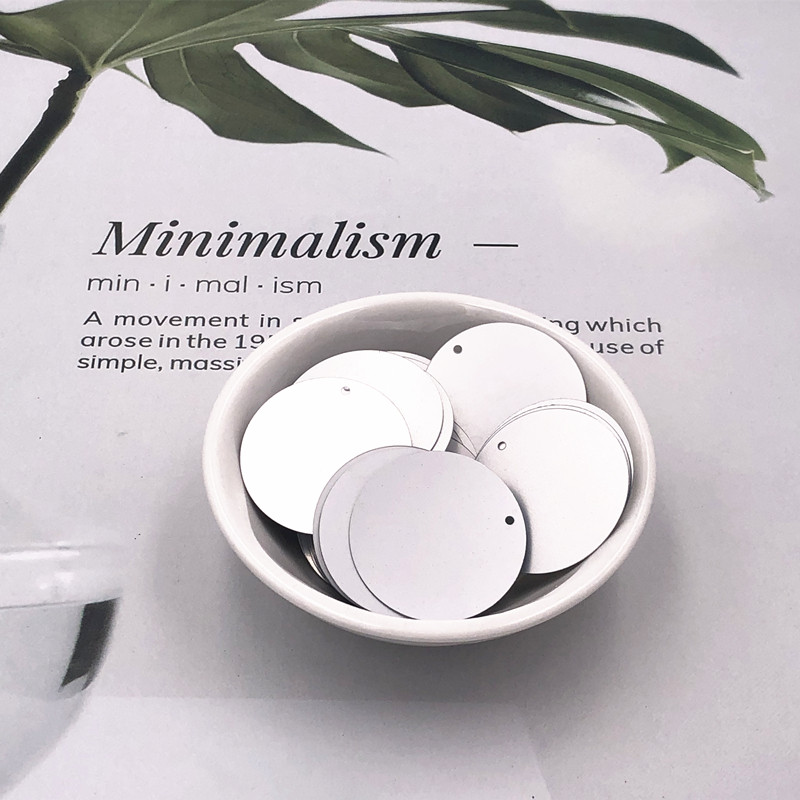 10g/iepakojumā 20mm 25mm 30mm 35mm matēti sequins 1 sānu caurums paletes Šūšanas amatniecība DIY Kāzu apģērba aksesuāri Lentejuelas