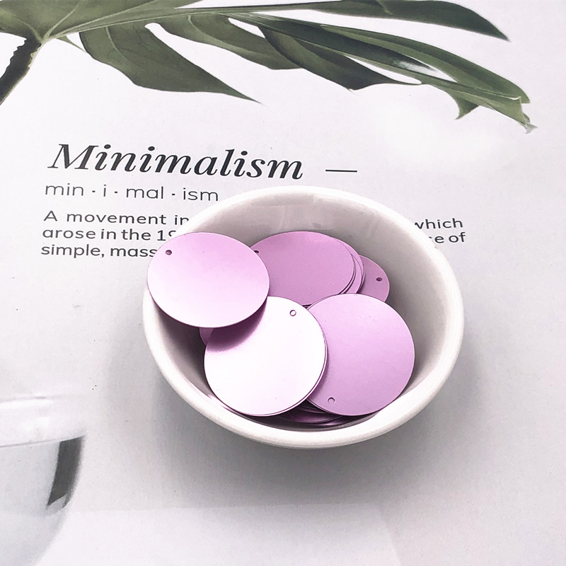 10g/iepakojumā 20mm 25mm 30mm 35mm matēti sequins 1 sānu caurums paletes Šūšanas amatniecība DIY Kāzu apģērba aksesuāri Lentejuelas