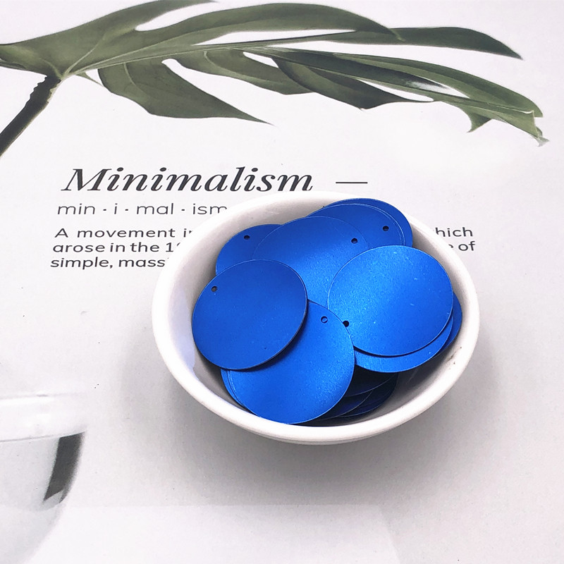 10g/iepakojumā 20mm 25mm 30mm 35mm matēti sequins 1 sānu caurums paletes Šūšanas amatniecība DIY Kāzu apģērba aksesuāri Lentejuelas