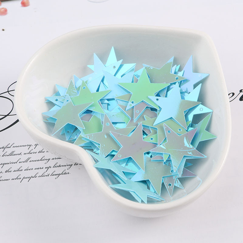 20g/iepakojumā 20mm Mēness zvaigzne veido vaļīgus fliterus amatniecībai DIY Šūšanas fliteru mirdzošas pārslas Pailletes Kāzu dekoru aksesuāri
