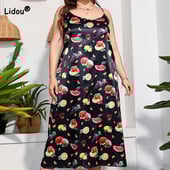 Liela izmēra O veida kakla augļu raksta apdruka bez piedurknēm, melna, daudzpusīga imitācija zīda satīna naktskrekla mājsaimniecības drēbēm slīdoša kleita