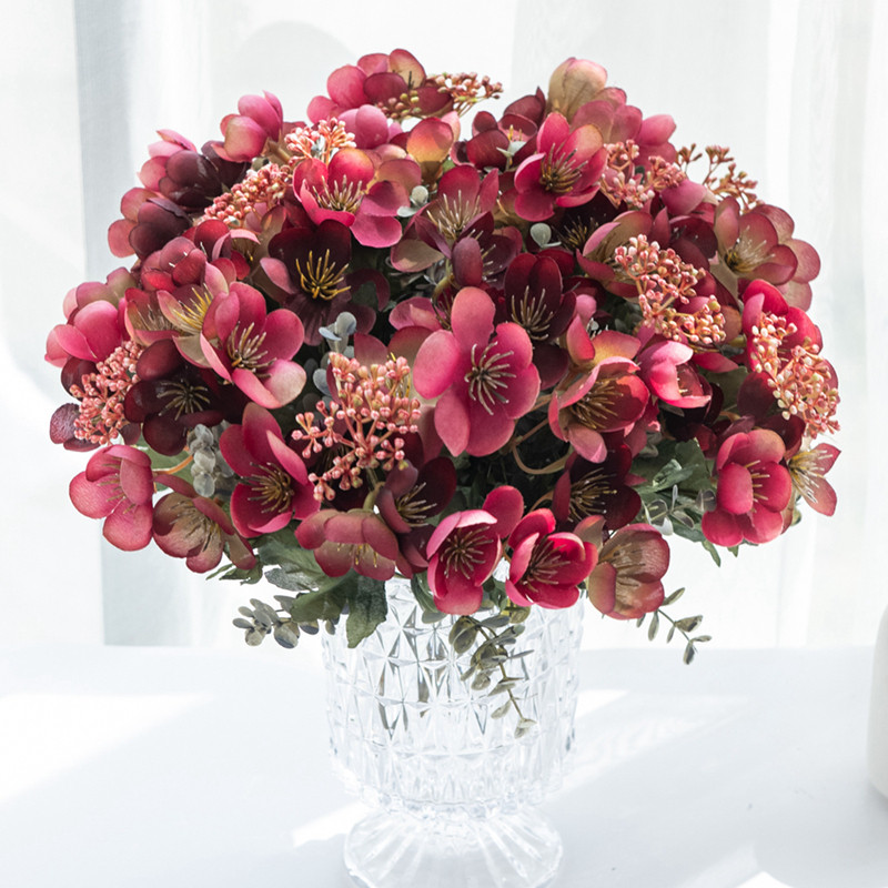 Művirág Selyem kamélia eukaliptusz levelek menyasszonyi csokor esküvői lakberendezési kiegészítő beltéri kültéri művirág