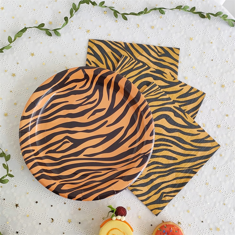 Savvaļas dzīvnieku raksts Vienreizlietojamie šķīvji Džungļu safari Dzīvnieku apdrukas salvetes Žirafes Zebra Tīģera Leoparda 1. dzimšanas dienas ballītes dekori