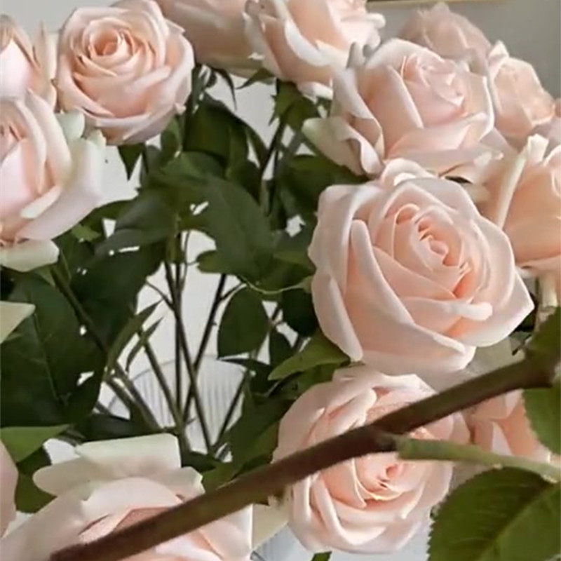 Luksusa Real touch Rose Branch Mākslīgie ziedi viesistabai Dekoratīvie flores Mākslīgie Mājas Dekorācijas Rožu Artificielle