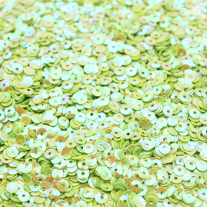 10 g apaļas kausu sequins PVC apaļas, ieliektas krāsas lielapjoma vizuļi 4 mm 5 mm plats, piemērots kāzu amatniecības šūšanai, sieviešu aksesuāri