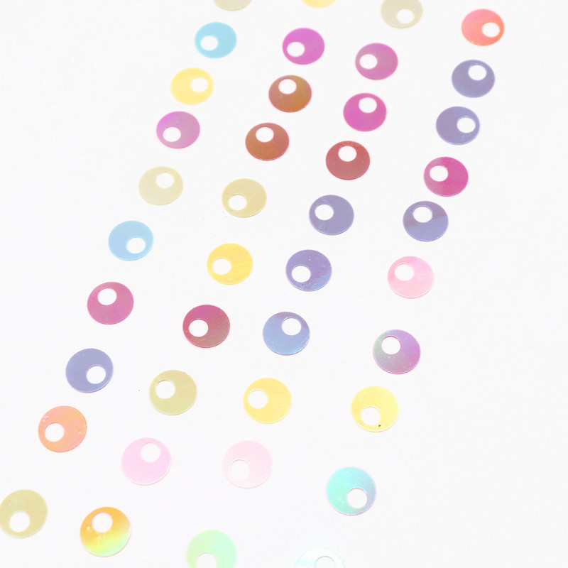 Sequin 10mm 20mm 30mm Plakani apaļi vizuļi amatniecībai Lielāki apaļi vizuļi Paillette Lentejuelas ar lielu caurumu DIY šūšanas piederums