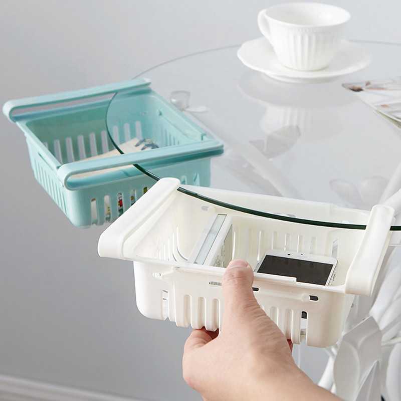 Ledusskapja organizatora kaste Izvelkams daudzfunkcionāls daudzpakāpju ledusskapja plaukts Svaiga sadalītāja slāņa plaukts virtuves uzglabāšanas organizators