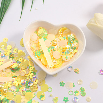 Jauns karsts izpārdošanas 10 g/iepakojums DIY sequin For Craft Mix Zvaigžņu ziedu čaumalu lapu formas sequins Lentejuelas pērles stikla sēklu krelles DIY lietotne