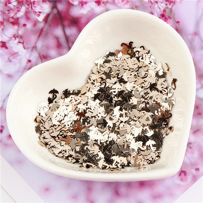 Īpaši plāni 4 mm burtu formas vizuļi 3D nagu mirdzoši pailletes lāzera sudraba videi draudzīgs PET sequin Nails Art manikīra materiāls 8g