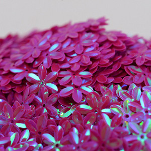 10/40g 15mm plakana zieda forma PVC vaļīgi vizuļi mirdzoši paletes nagu mākslas manikīram/šūšanai/kāzu dekorēšanai konfeti