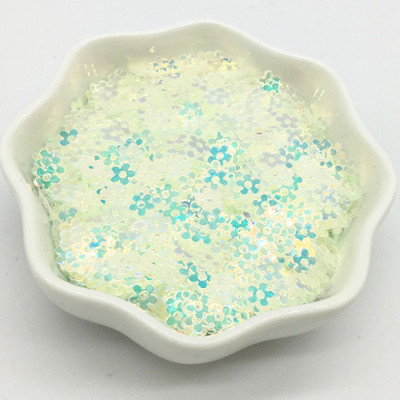 Sequin Cup Crystal Caurspīdīgs 3mm 4mm 5mm 6mm Apaļi kristāli Balts Paillette Šūšana DIY Apģērbu aksesuāri Dekorācijas 20g