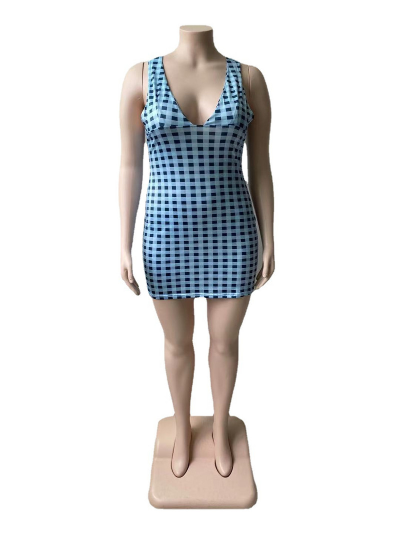 CM.YAYA sieviešu lielizmēra kleita ar rūtainu piedurknēm bez piedurknēm V-veida kakla elastīgas, šauras ķermeņa kleitas Sexy Fashion Street Vestidos vasaras apģērbs