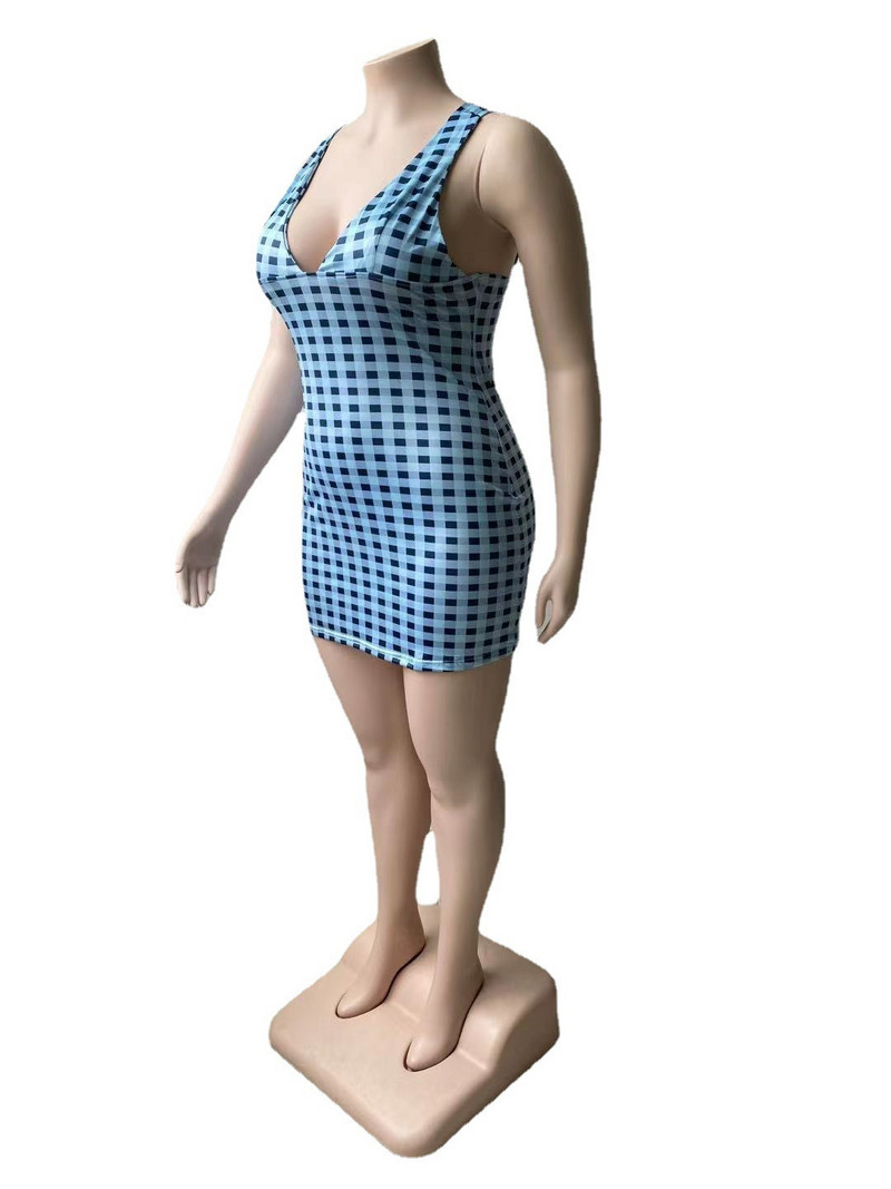 CM.YAYA sieviešu lielizmēra kleita ar rūtainu piedurknēm bez piedurknēm V-veida kakla elastīgas, šauras ķermeņa kleitas Sexy Fashion Street Vestidos vasaras apģērbs