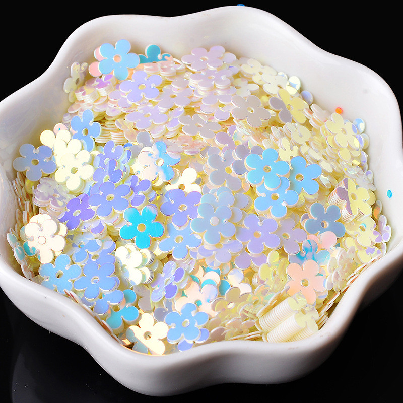 7mm 20g Sequin Plakani plūmju ziedi Sequins Amatniecība Paillette Šūšana Kāzu apģērbi Dekorācijas DIY Rokdarbi Lentejuelas Para Coser