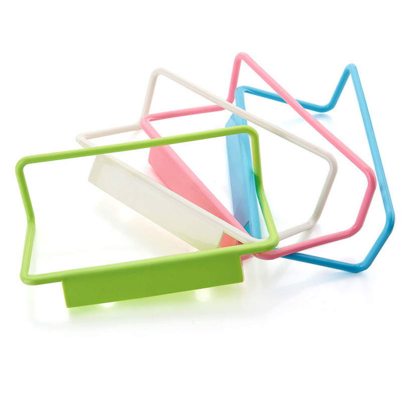 Skapja dvieļu plaukts auduma pakaramais glabāšanas plaukts plastmasas mājsaimniecības virtuve vannas istabas durvis skapja organizators Dažādi pakaramie plaukti