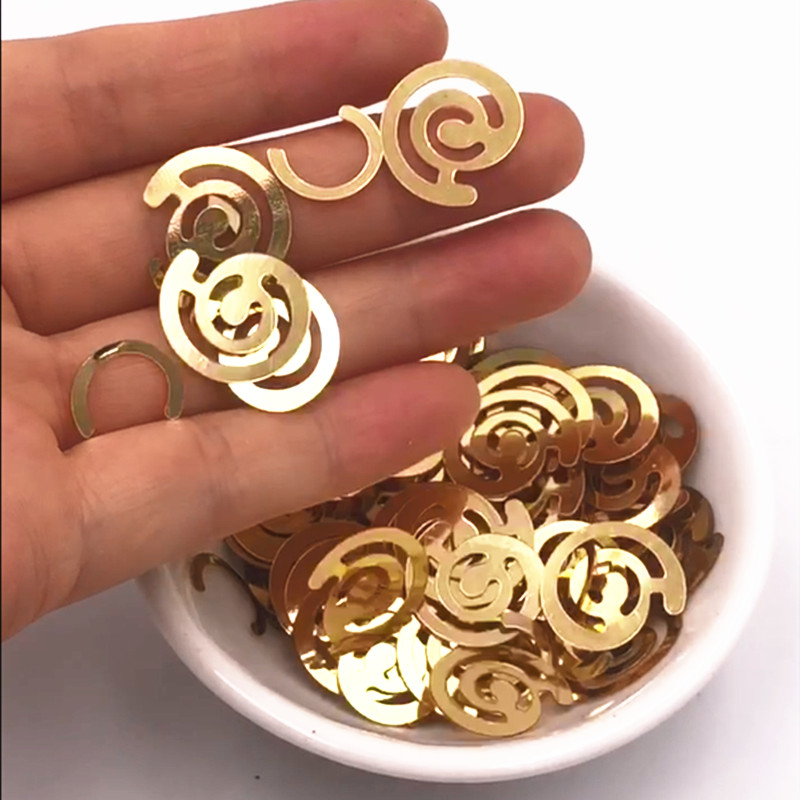 10g/iepakojumā 15mm sequin zelta krāsa gliemeža formas vizuļi PVC paletes Šūšana Kāzu amatniecība DIY apģērbs Lentejuelas aksesuāri