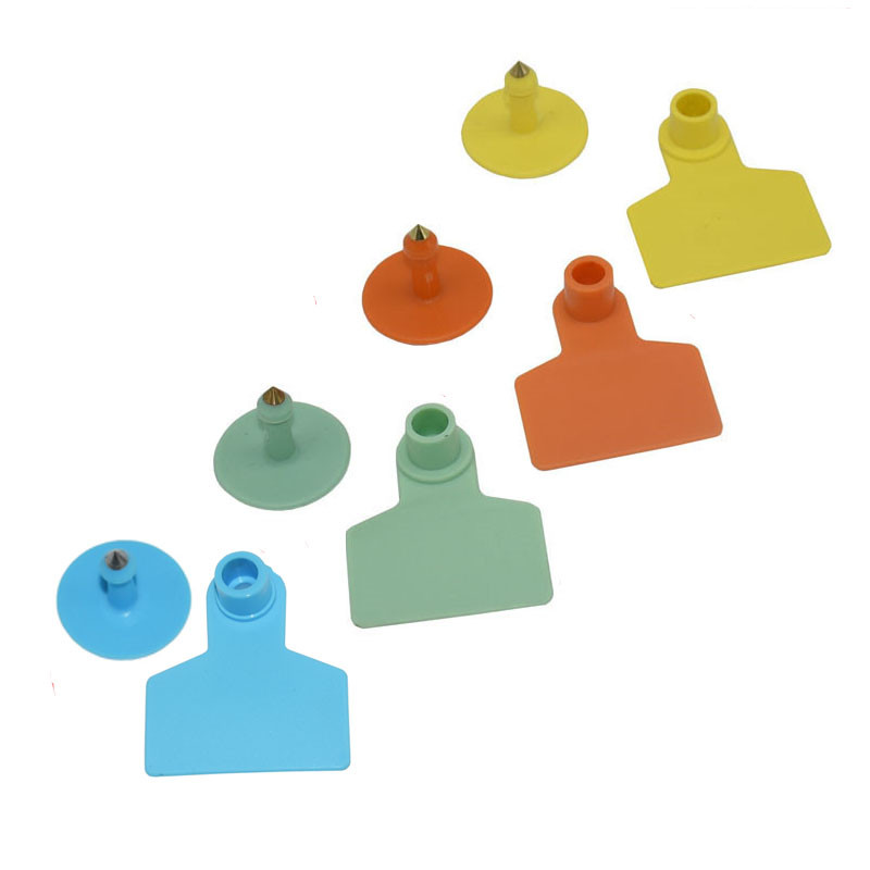 25 gab Cūku liellopu aitu ausu zīmes bez vārda auss lāzera rakstīšana vara galvas auskari lauksaimniecības dzīvnieku identifikācijas karte