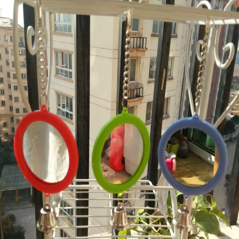 AHUAPET Αστείος Μίνι Πουλί Πολύχρωμος Καθρέφτης με Κουδούνια Παιχνίδια Πουλί Προμήθειες Παπαγάλος Καθρέφτης Μασώμενος Κρεμαστός Ρυμούλκησης Σχήματα Ζώων Ζώων Ε