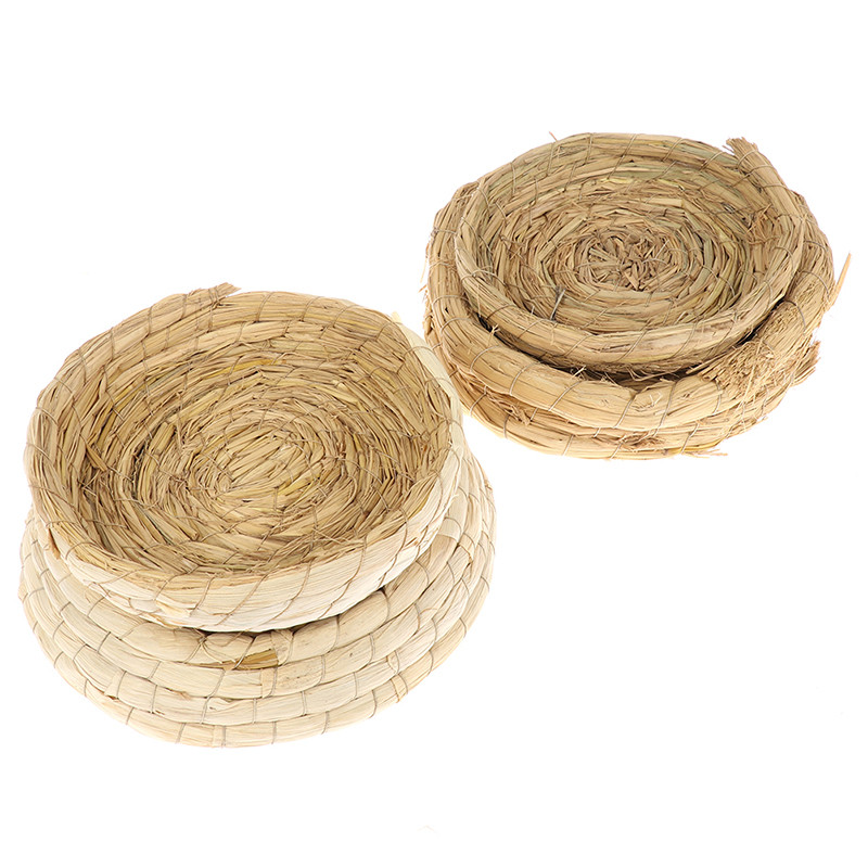 Dabīga salmu putnu ligzda Putnu būri Papagaiļu atpūtas vairošanās vieta Ar rokām gatavota silta mājdzīvnieku guļamistaba papagaiļiem Kanārijputni Balodis Balodis