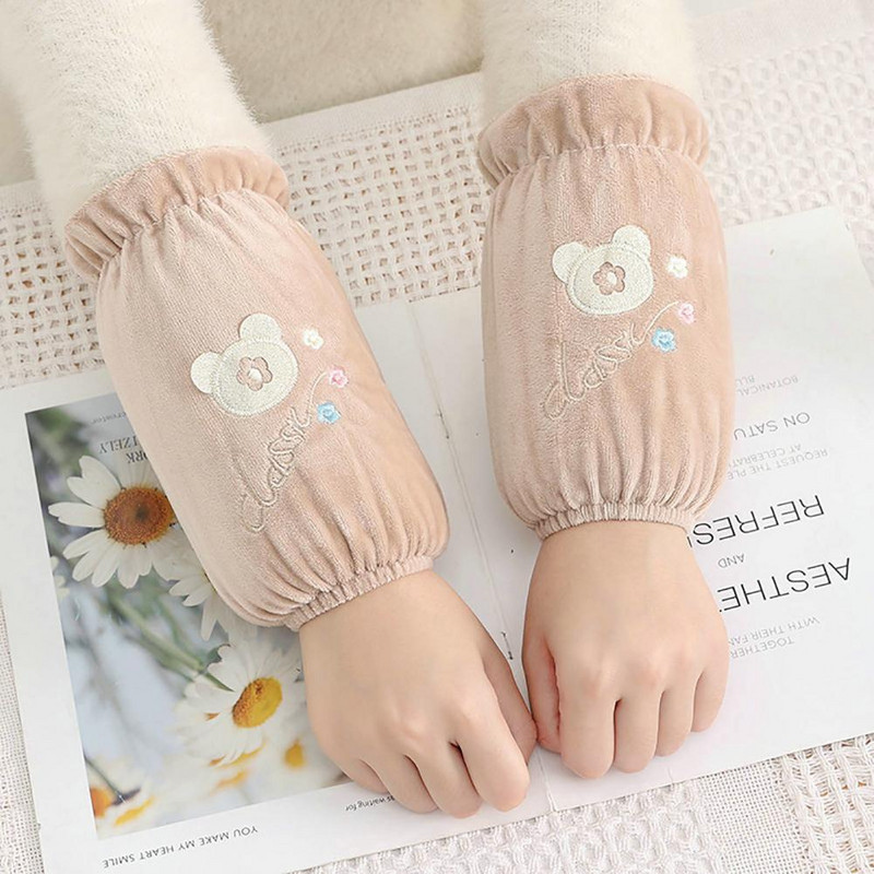 1 pora Valymo rankovių Žieminiai purvui atsparūs apsauginiai rankovių dažymas animacinių filmų siuvinėjimas Rankovės dengia namų apyvokos daiktus