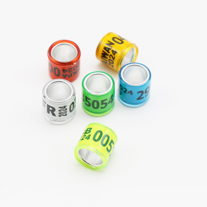 50 vnt 2024 stiliaus patvarūs skaitmeniniai paukščių pėdų žiedai tapatybės valdymo balandžių lenktynių treniruočių įrankių identifikavimo reikmenys