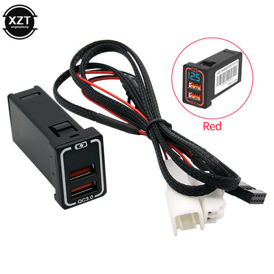 Univerzális, két USB portos autós töltő AUX audio aljzat QC3.0 gyorstöltő adapter LED feszültségmérő kijelzővel a Toyotához