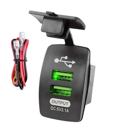 12V-24V autós töltő aljzat Kettős USB port 3.1A Auto Adapter Vízálló Porálló telefontöltő Iphone Xiaomi Redmi Samsunghoz