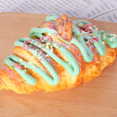 1 db mesterséges croissant desszert hamis étel dekoráció fényképezés profi ételszimuláció torta modell teásasztal dekoráció FCYY-026