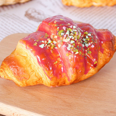 1 db mesterséges croissant desszert hamis étel dekoráció fényképezés profi ételszimuláció torta modell teásasztal dekoráció FCYY-026