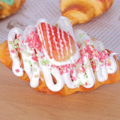 1 db mesterséges croissant desszert hamis étel dekoráció fényképezés profi ételszimuláció torta modell teásasztal dekoráció FCYY-026