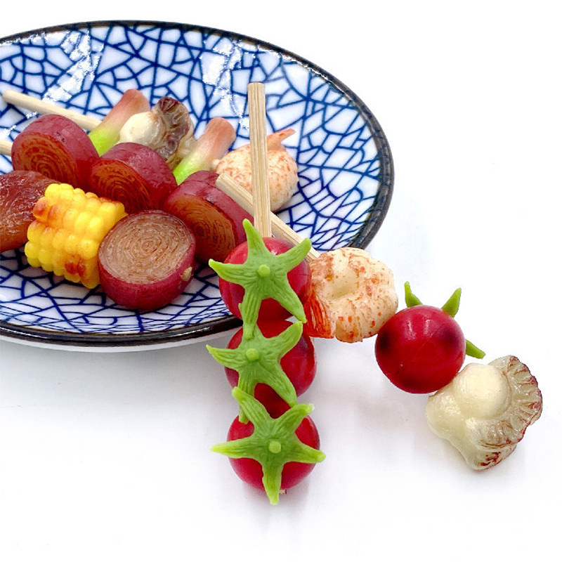 Simulare BBQ Frigarui Snur Gratar Legume Carne Mancare Model Miniatura Pentru Casa de Papusi Decorare Bucataria Copii Mancare Jucarie