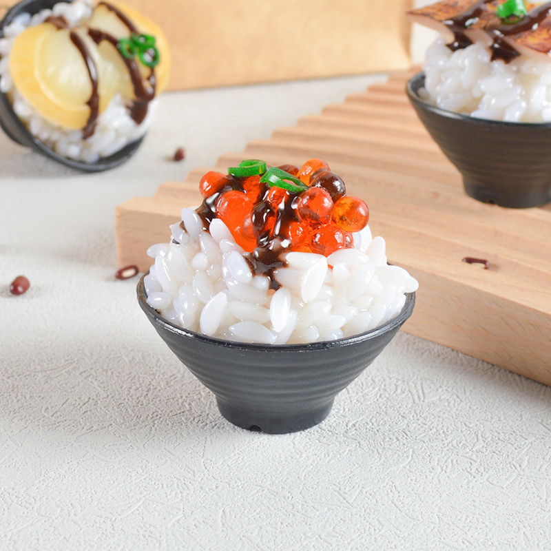 Hamis étel szimuláció Angolna szusi rizs ételmodell Szórakoztató étel kellékek Kiegészítők Lövés kellékek Otthon Konyha Étterem ablakdekoráció