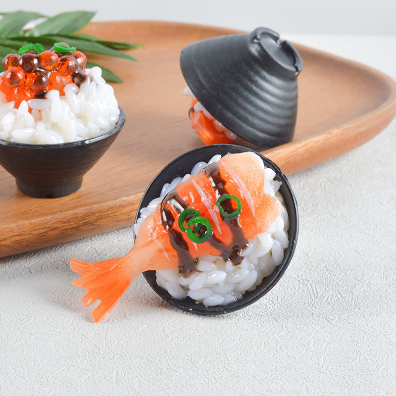 Hamis étel szimuláció Angolna szusi rizs ételmodell Szórakoztató étel kellékek Kiegészítők Lövés kellékek Otthon Konyha Étterem ablakdekoráció